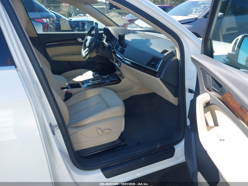 AUDI Q5 - zdjęcie 5