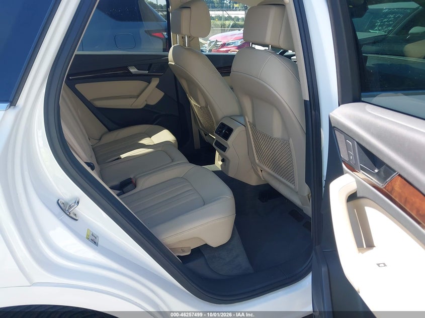 AUDI Q5 - zdjęcie 8