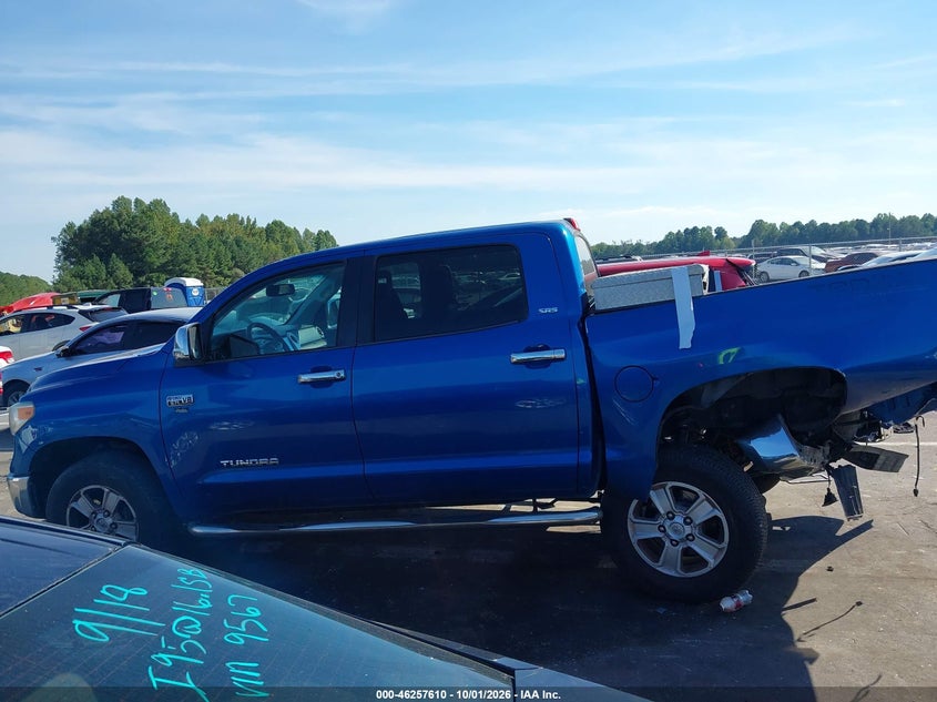 TOYOTA TUNDRA - zdjęcie 14