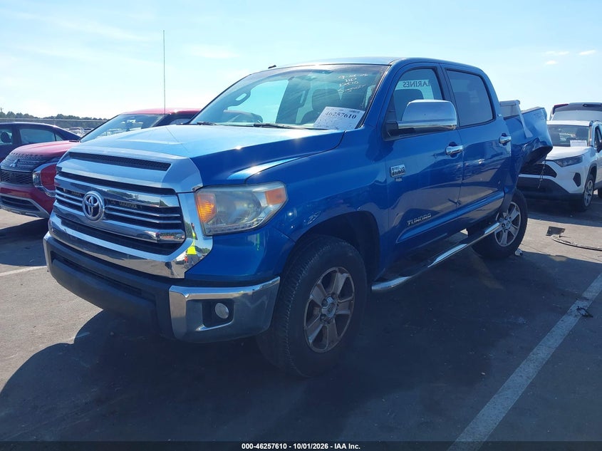 TOYOTA TUNDRA - zdjęcie 2