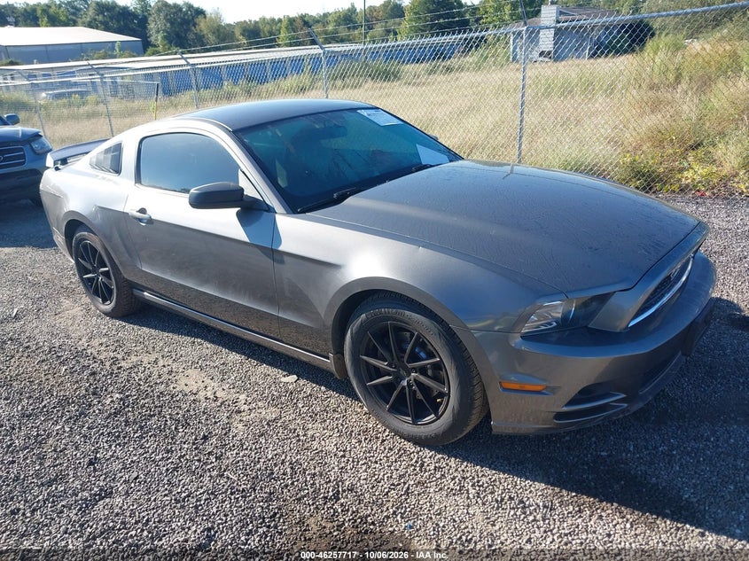 2014 FORD MUSTANG V6