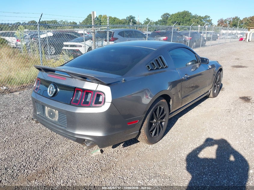Vin: 1zvbp8am0e5282779, lot: 46757786, ford mustang v6 20144