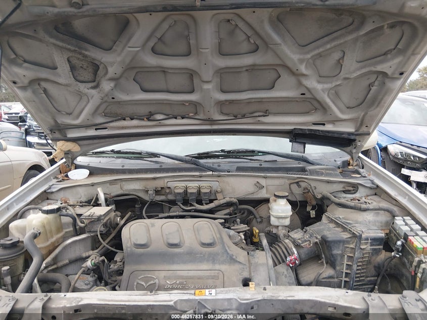 MAZDA TRIBUTE 2005 VIN 4F2YZ04185KM65875