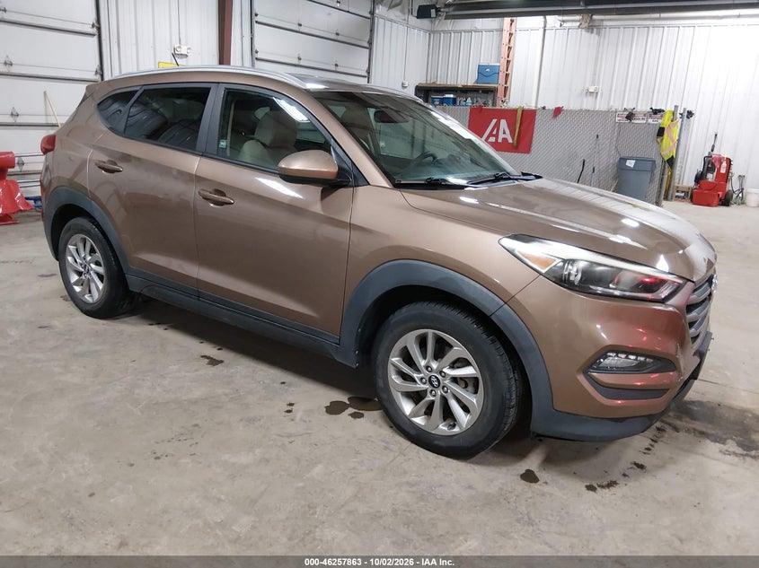Vin: km8j3ca42gu157655, lot: 46757932, hyundai tucson se 2016 img_1