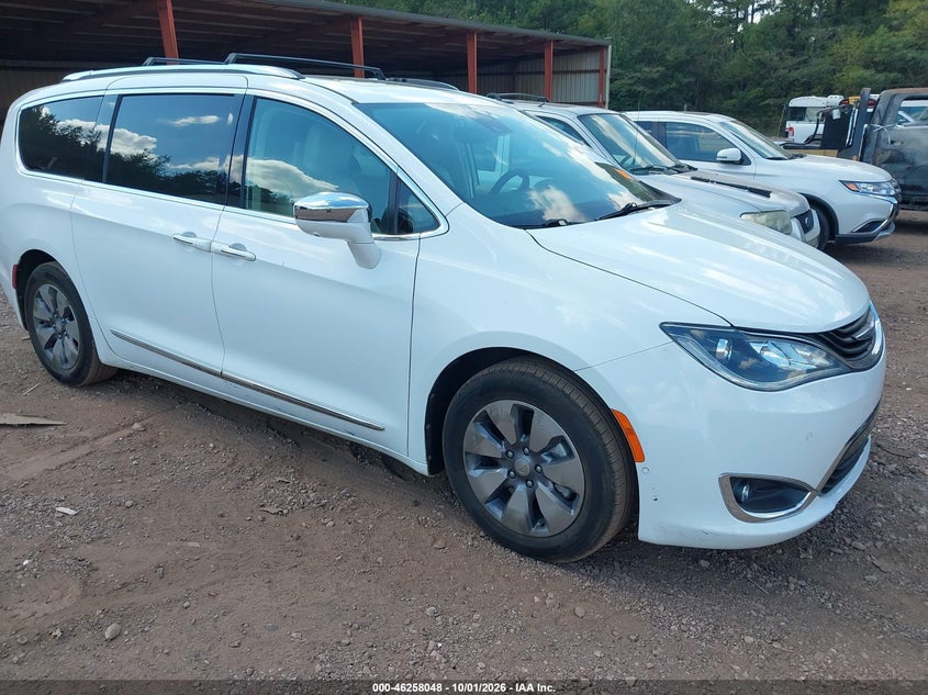 Vin: 2c4rc1n76jr144931, lot: 46758117, chrysler pacifica hybrid limited 2018 img_1