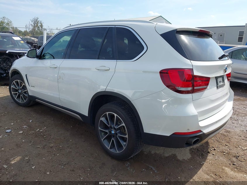 BMW X5 - zdjęcie 3