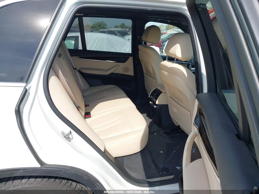 BMW X5 - zdjęcie 8