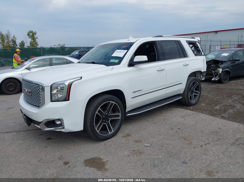 GMC YUKON - zdjęcie 2