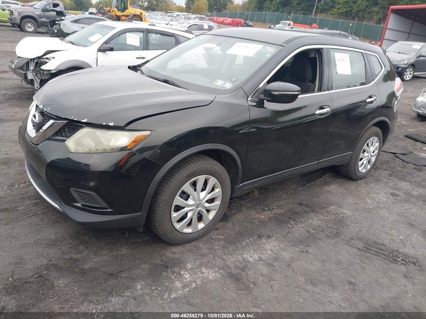 2015 Nissan Rogue S, Right Side, IAAI, VIN KNMAT2MV6FP561624 — photo 2
