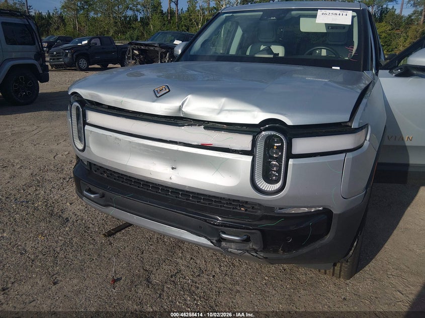 2022 RIVIAN R1T ADVENTURE · Фото 6