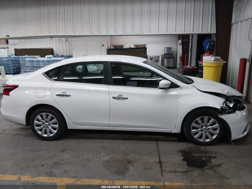2017 NISSAN SENTRA S · Фото 13