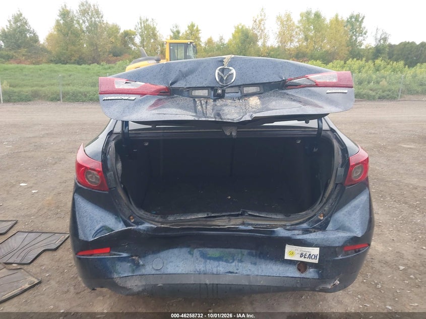 MAZDA 3 - zdjęcie 6