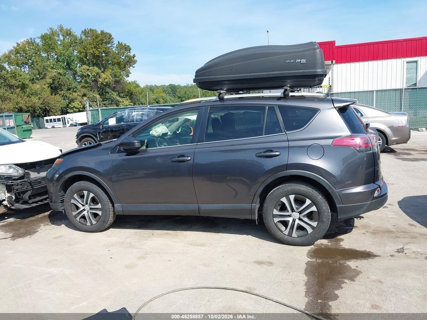 TOYOTA RAV4 - zdjęcie 14