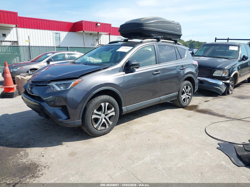 TOYOTA RAV4 - zdjęcie 2