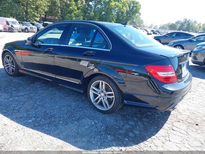 Vin: wddgf8ab0dg122016, lot: 46758935, mercedes-benz c 300 sport 4matic 20133