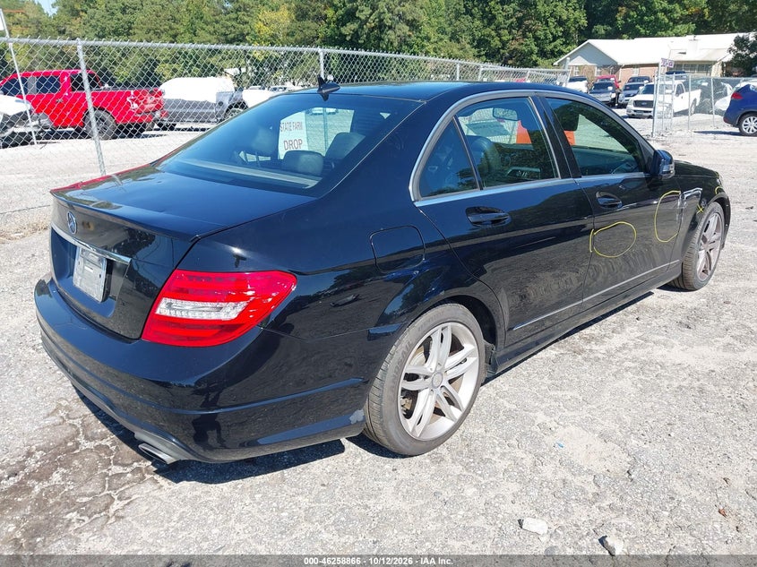 Vin: wddgf8ab0dg122016, lot: 46758935, mercedes-benz c 300 sport 4matic 20134