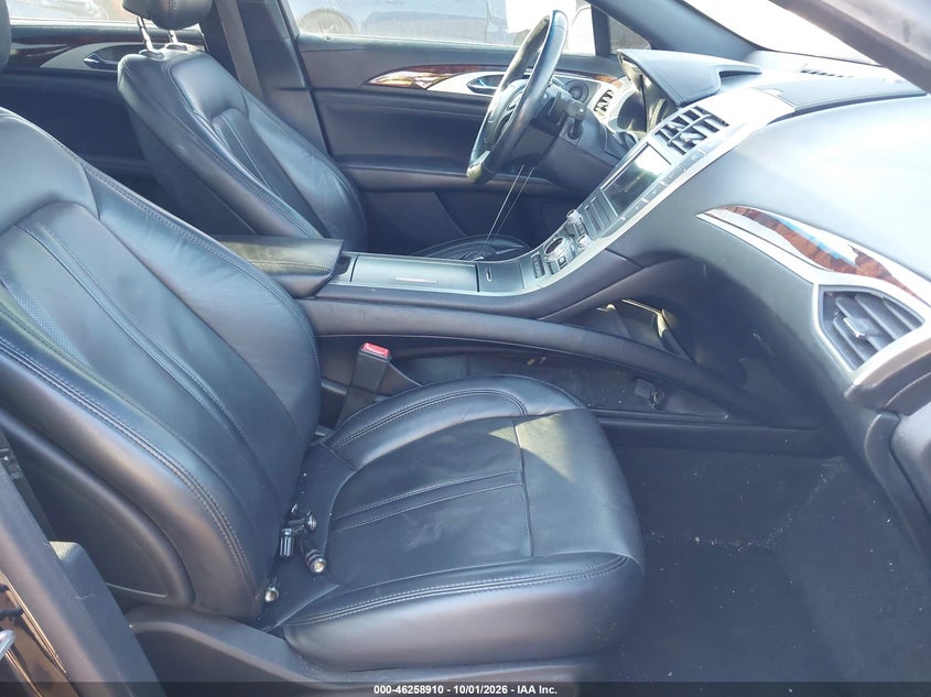 2019 LINCOLN MKZ RESERVE II · Photo 5
