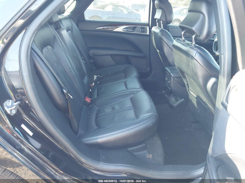 2019 LINCOLN MKZ RESERVE II · Photo 8