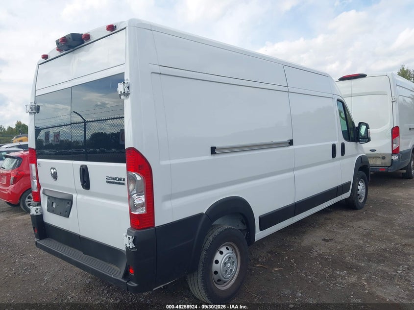2023 RAM PROMASTER 2500 HIGH ROOF 159 WB · Photo 4