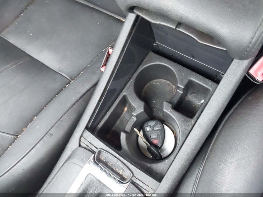 2010 CHEVROLET MALIBU LTZ · Фото 11