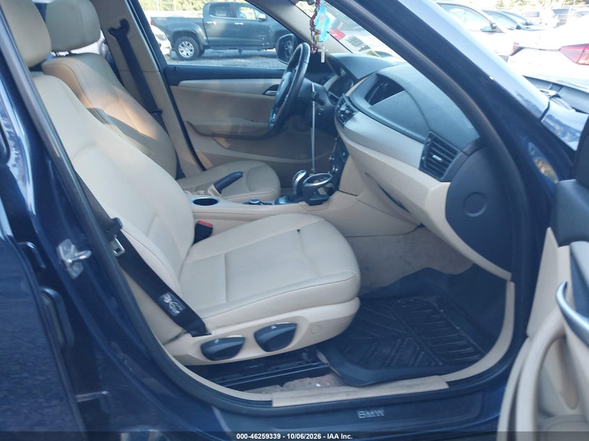 BMW X1 - zdjęcie 5
