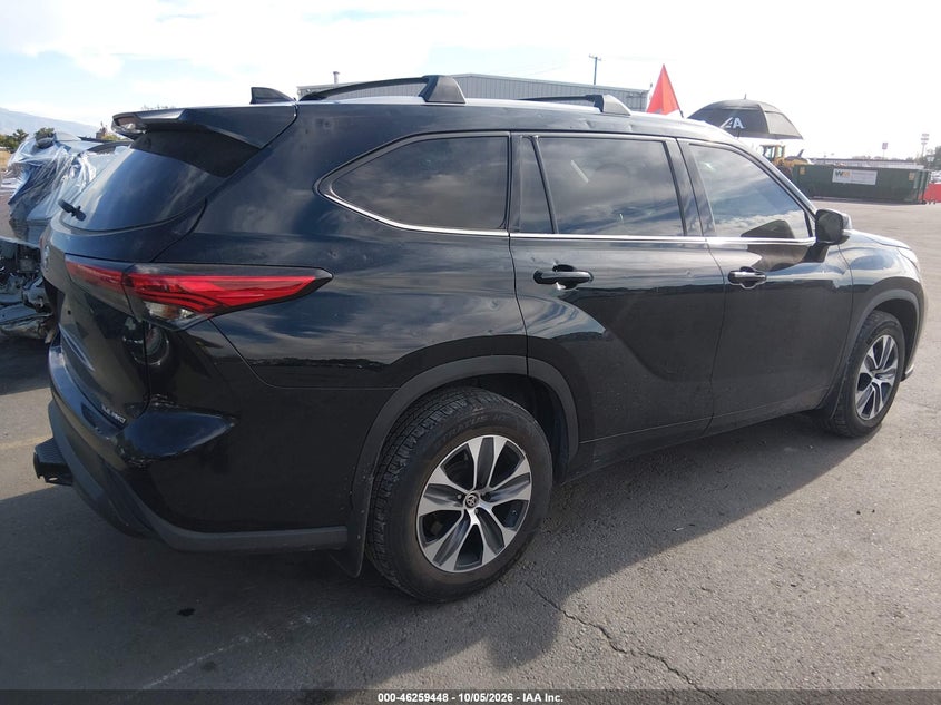 TOYOTA HIGHLANDER - zdjęcie 4