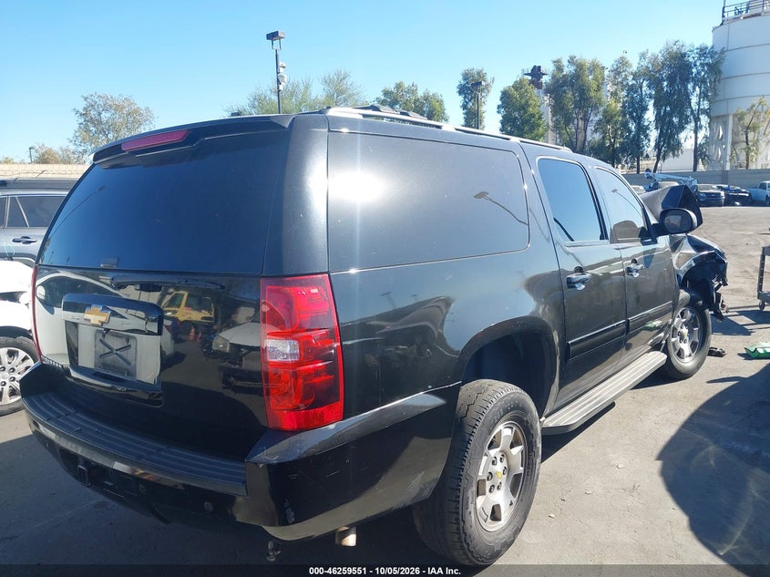 CHEVROLET SUBURBAN 1500 2013 VIN 1GNSKJE75DR127818