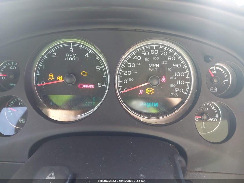 CHEVROLET SUBURBAN 1500 2013 VIN 1GNSKJE75DR127818