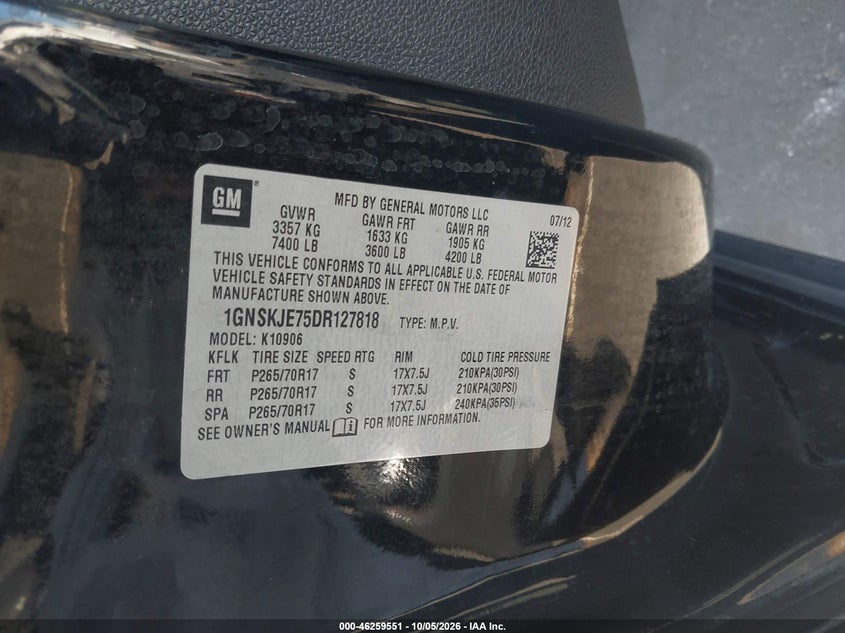 CHEVROLET SUBURBAN 1500 2013 VIN 1GNSKJE75DR127818