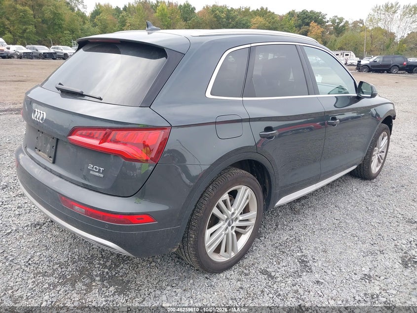 Vin: wa1bnafy1j2235813, lot: 46759679, audi q5 2.0t premium/2.0t tech premium 20184