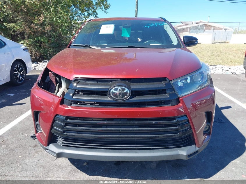 TOYOTA HIGHLANDER - zdjęcie 12