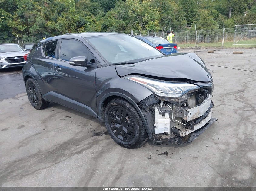 Vin: nmtkhmbx7lr116332, lot: 46759695, toyota c-hr le 2020 img_1