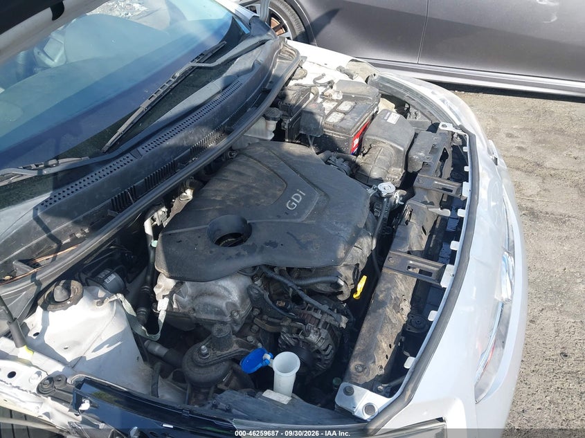 2017 HYUNDAI ACCENT SE · Фото 10
