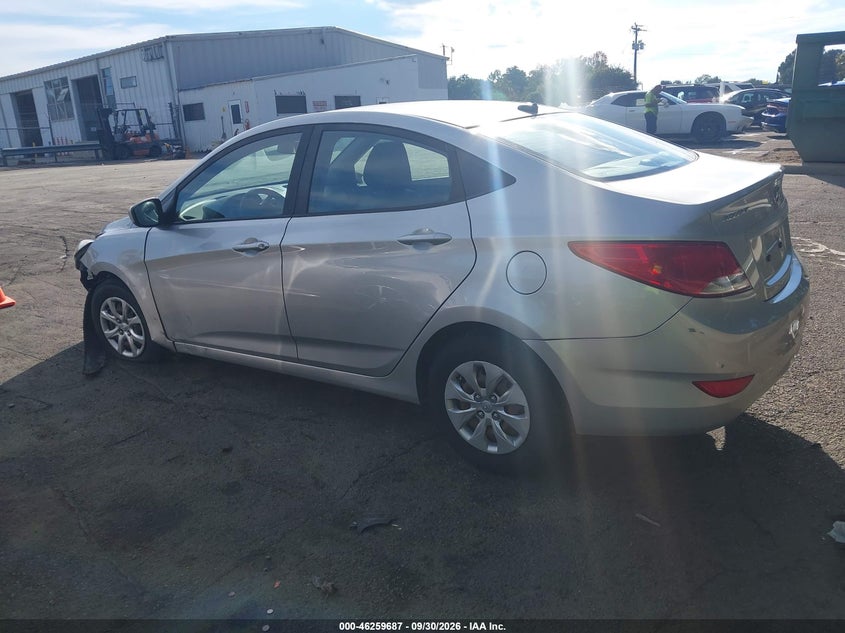 2017 HYUNDAI ACCENT SE · Фото 3