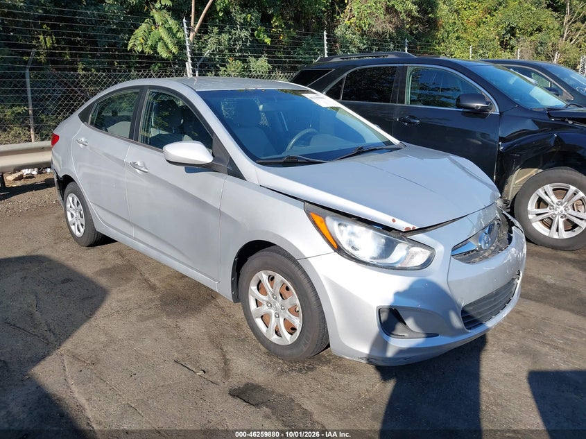2014 HYUNDAI ACCENT GLS