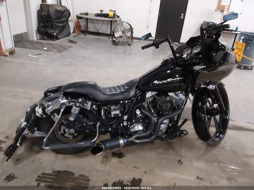 HARLEY-DAVIDSON FLTRX 2011