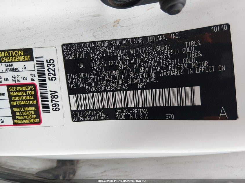 2011 TOYOTA SIENNA LE V6 · Photo 9