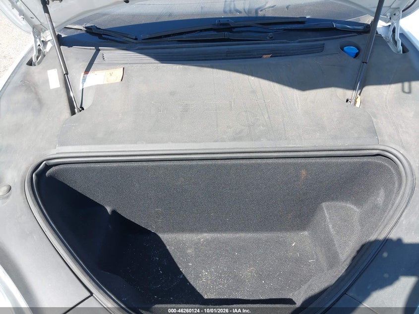 TESLA MODEL S - zdjęcie 10
