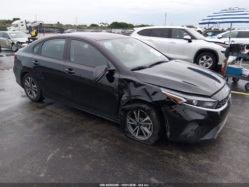 Vin: 3kpf24ad6pe631737, lot: 46760367, kia forte lxs 2023 img_1