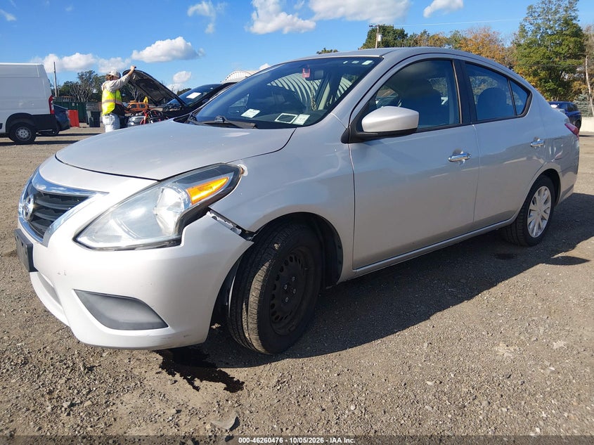2015 Nissan Versa, Обычный износ, IAAI, VIN 3N1CN7AP2FL941984 — фото 2