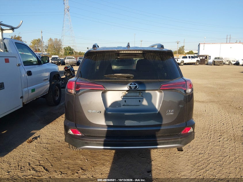 TOYOTA RAV4 - zdjęcie 17