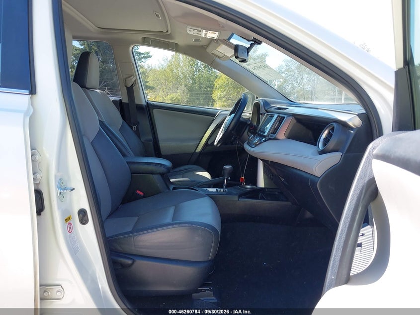 TOYOTA RAV4 - zdjęcie 5