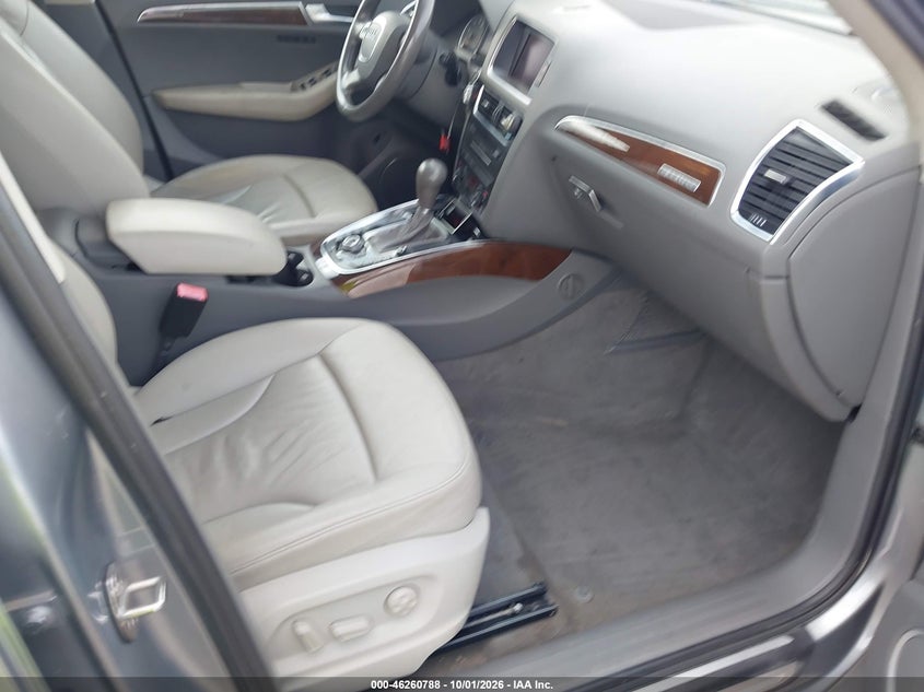 AUDI Q5 2011 VIN WA1DKAFP4BA042670