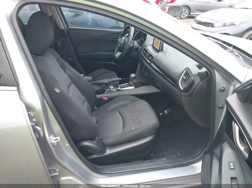 MAZDA MAZDA3 - zdjęcie 5