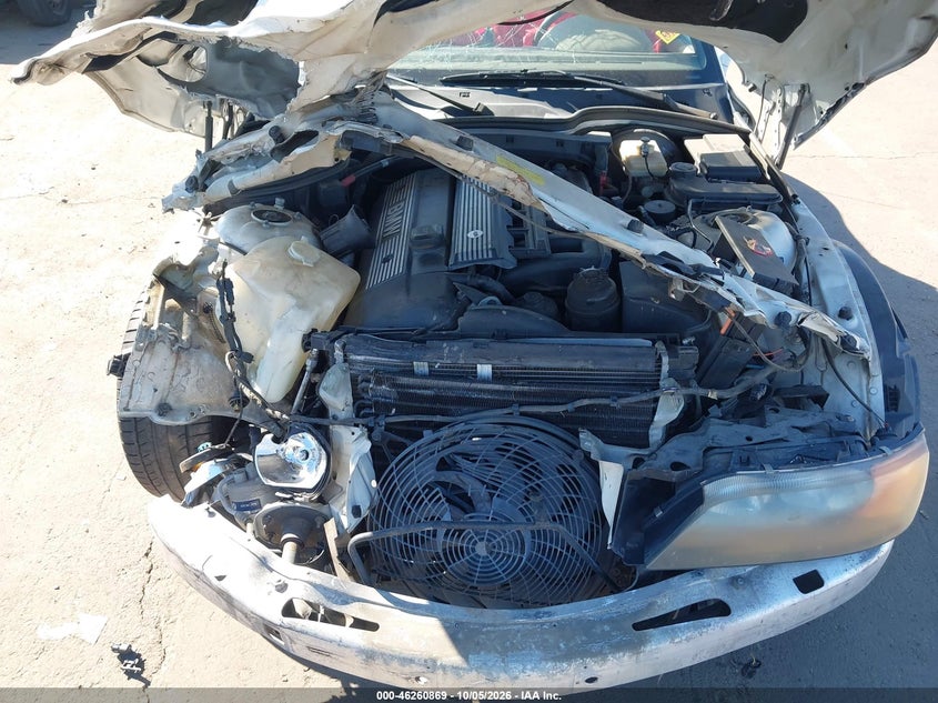 BMW Z3 1999 VIN 4USCH9339XLG00232
