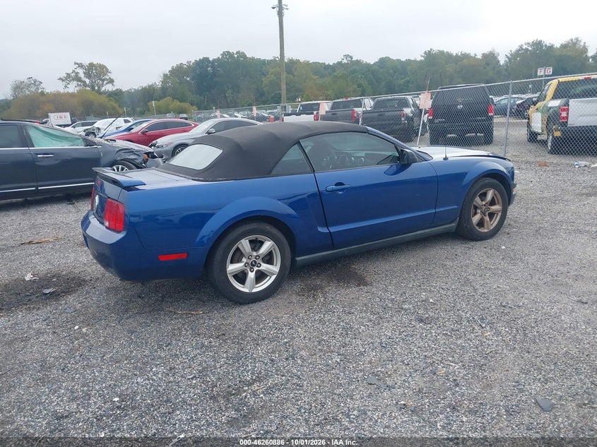 Фото 4 - FORD MUSTANG