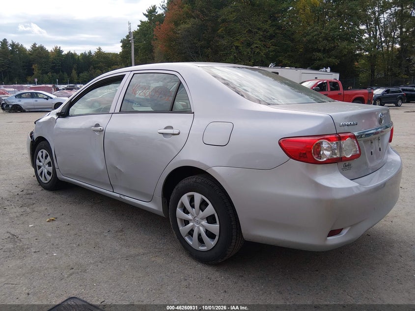 Vin: 2t1bu4ee8cc857007, lot: 46761000, toyota corolla l 20123