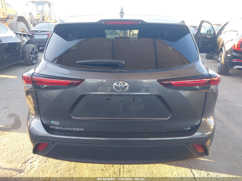 TOYOTA HIGHLANDER - zdjęcie 17