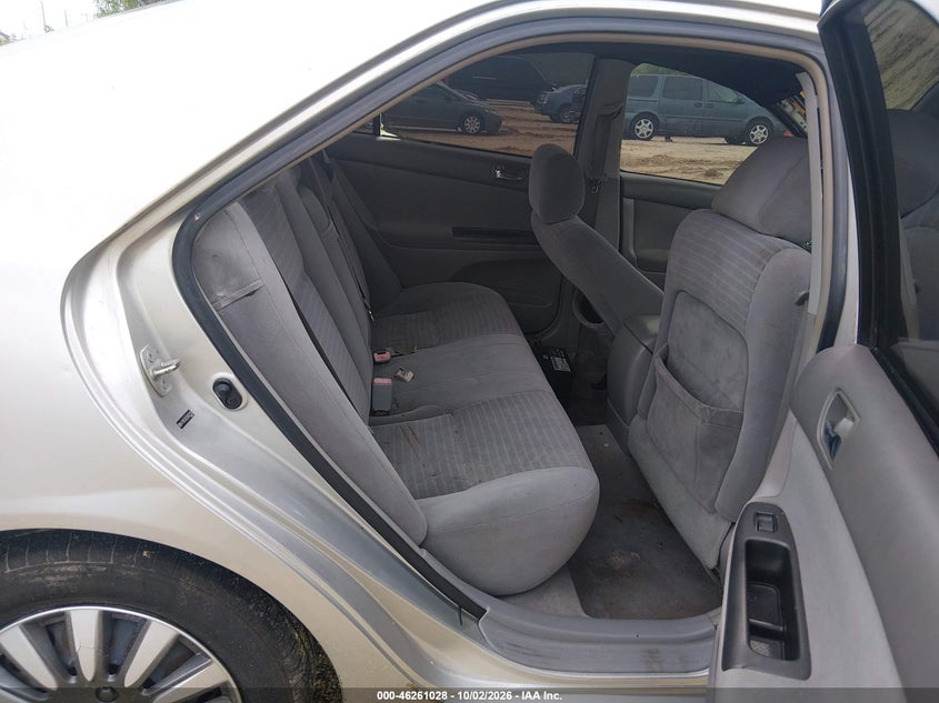 TOYOTA CAMRY 2005 VIN 4T1BE32K25U592135