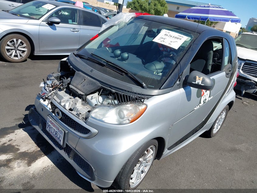 Vin: wmeej9aa3ek740430, lot: 46761158, smart fortwo electric drive passion 20142